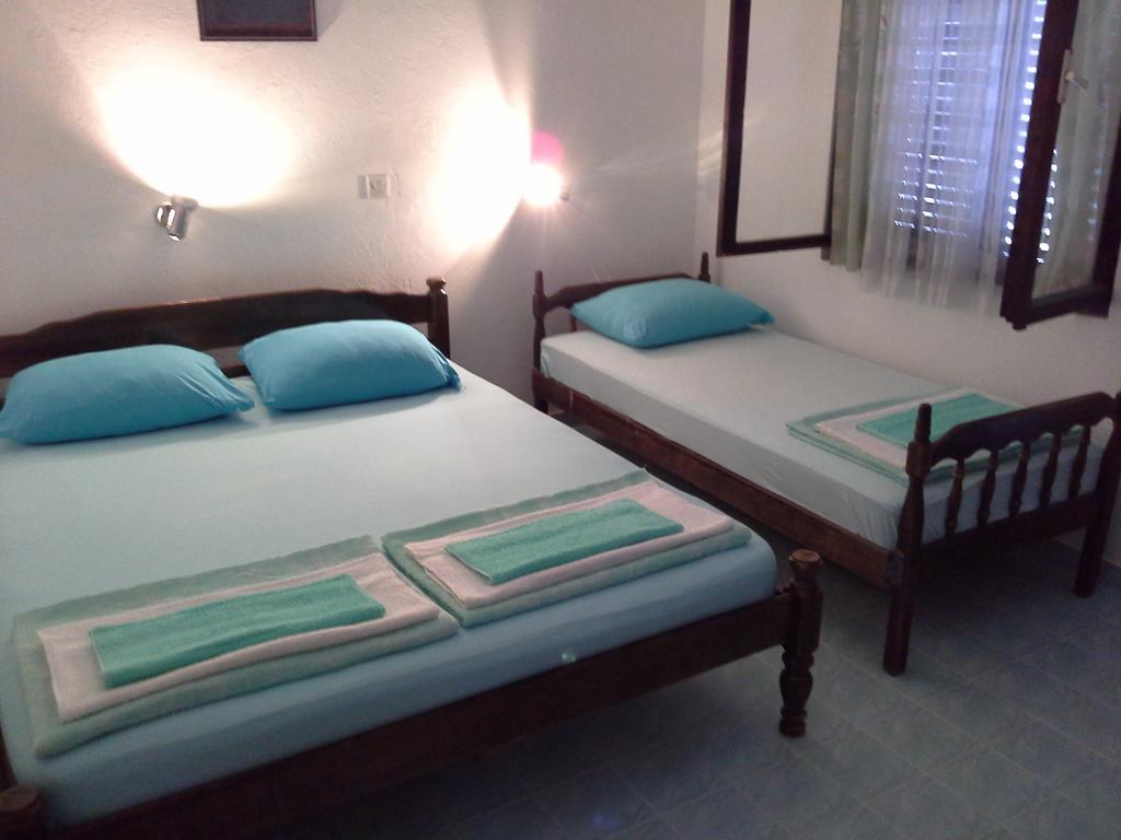 Apartments Ceca Tivat Exterior photo